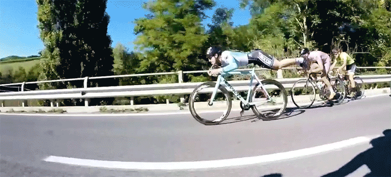 ciclista gif