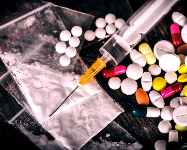 Drug use and prohibited substancesMonika Gruszewiczs 370x297 1