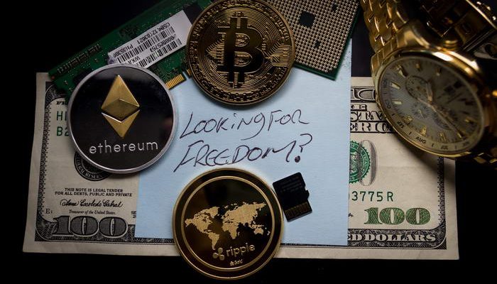 cryptocurrency 700x400 1