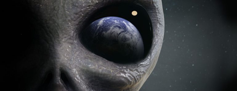 Earth in alien eye 770x297 1
