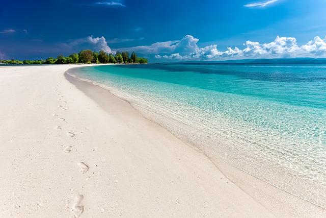beach 6292382 640