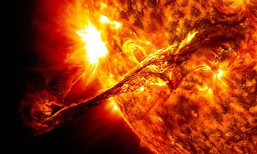 640px giant prominence on the sun erupted