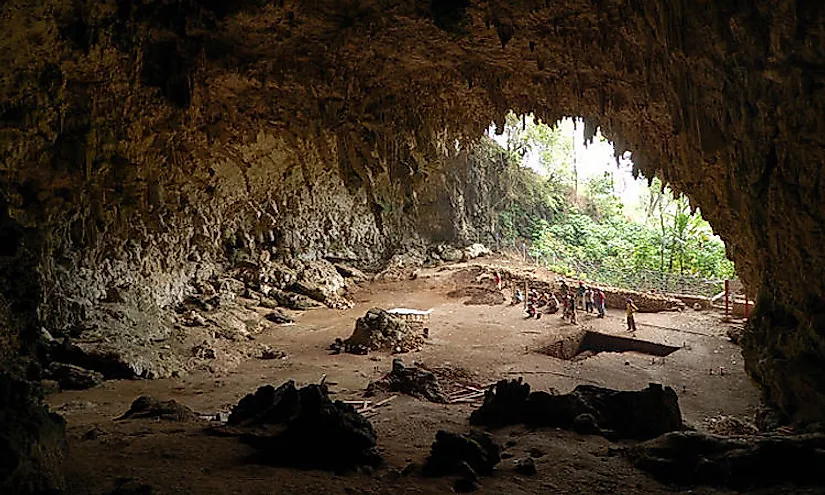 640px homo floresiensis cave