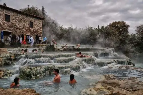 Cascate del Mulino Hot Springs