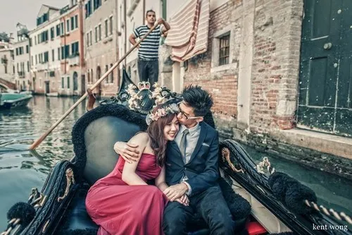 Romance at Venice