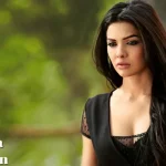 Sara Loren Hot Pose