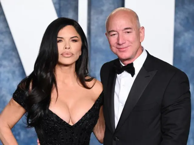 Jeff Bezos and MacKenzie Scott