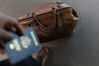 Reasons Why Students Should Travel Abroad